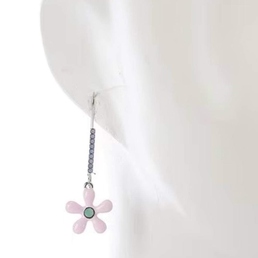 BETSEY JOHNSON Easter Pink Daisy Flower 2025 Retro 60s Design Earrings NEW NWT - Picture 6 of 6